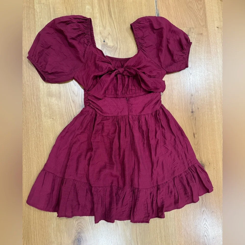 Altar’d state women’s puff sleeve red tie back  mini dress size medium NWT - Picture 2 of 6